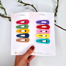 Acrylic snap clips
