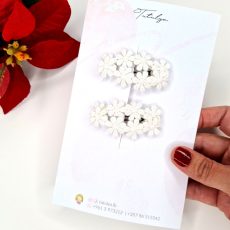 White crochet snaps