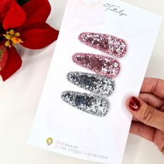 Glitter snaps