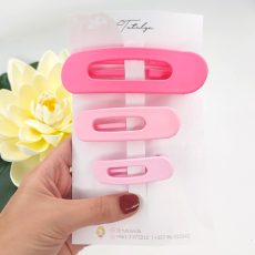 Pink vintage hair claw