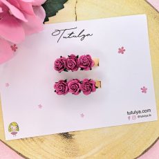 Fushia flower barrettes