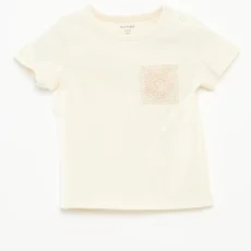 Short-sleeved T-shirt with macramé breast pocket