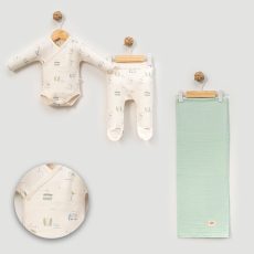 Mint Breeze Newborn Set